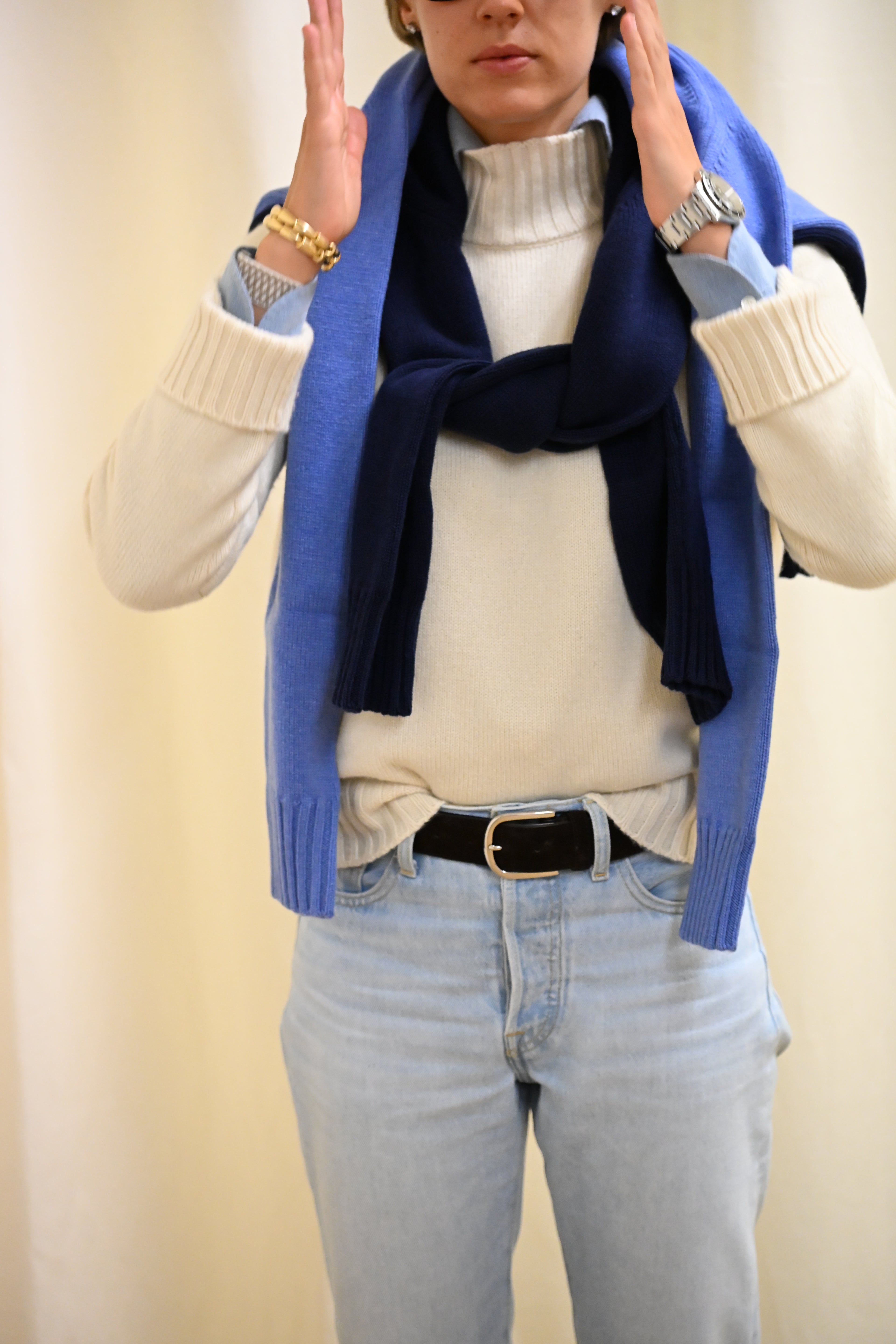 CASHMERE SWEATER LOW TURTLE NECK