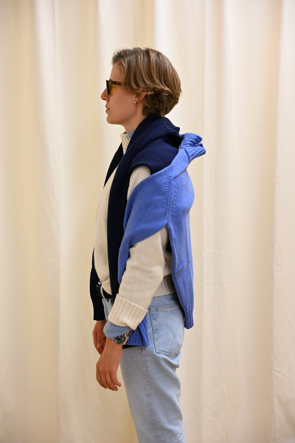 CASHMERE SWEATER LOW TURTLE NECK