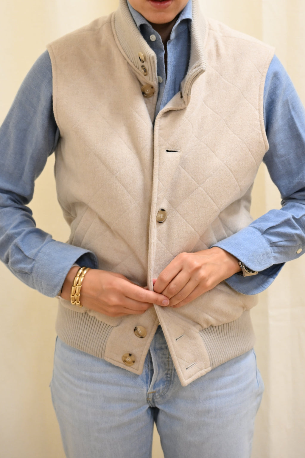 Le Gilet Losange Beige Button