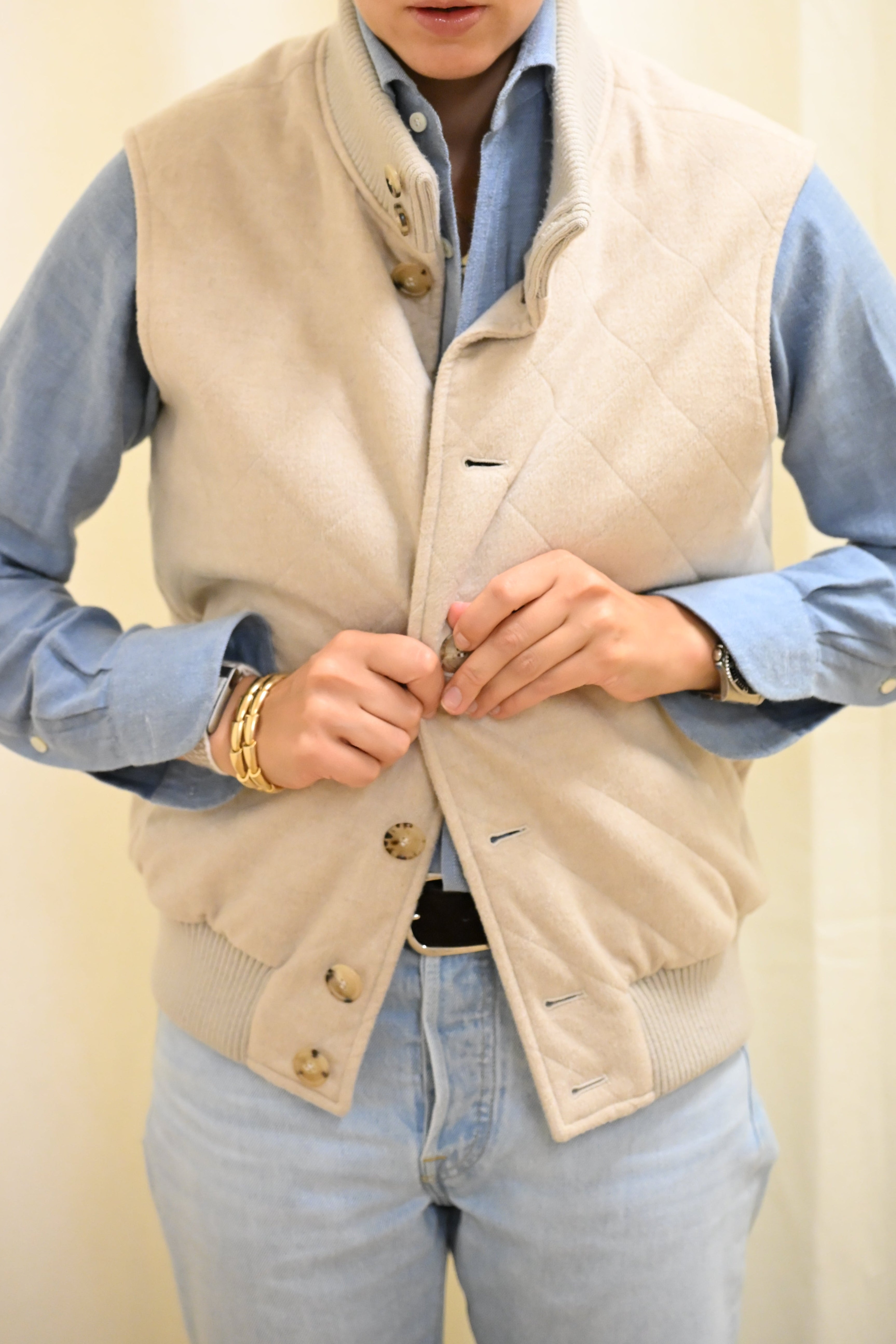 Le_Gilet_Losange_Beige_Button up