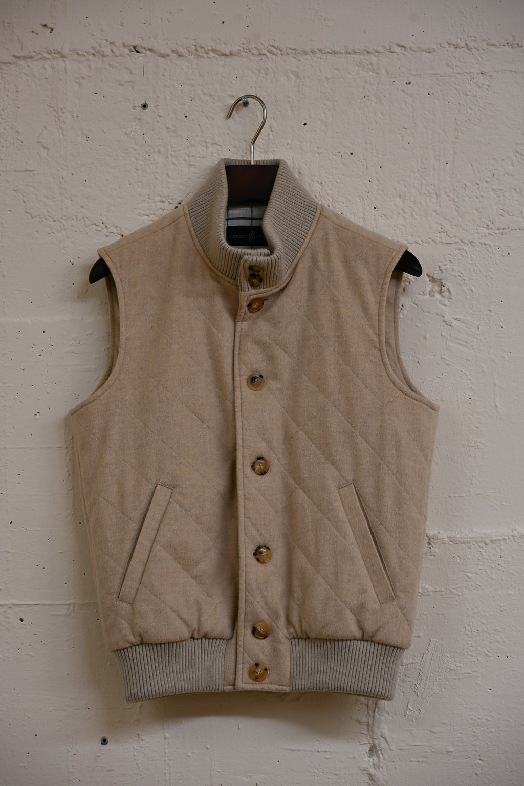 Le_Gilet_Losange_Beige Full