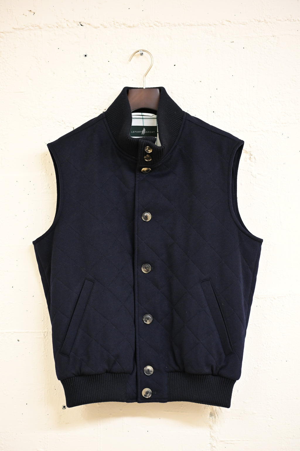 Le_Gilet_Losange_Navy Front