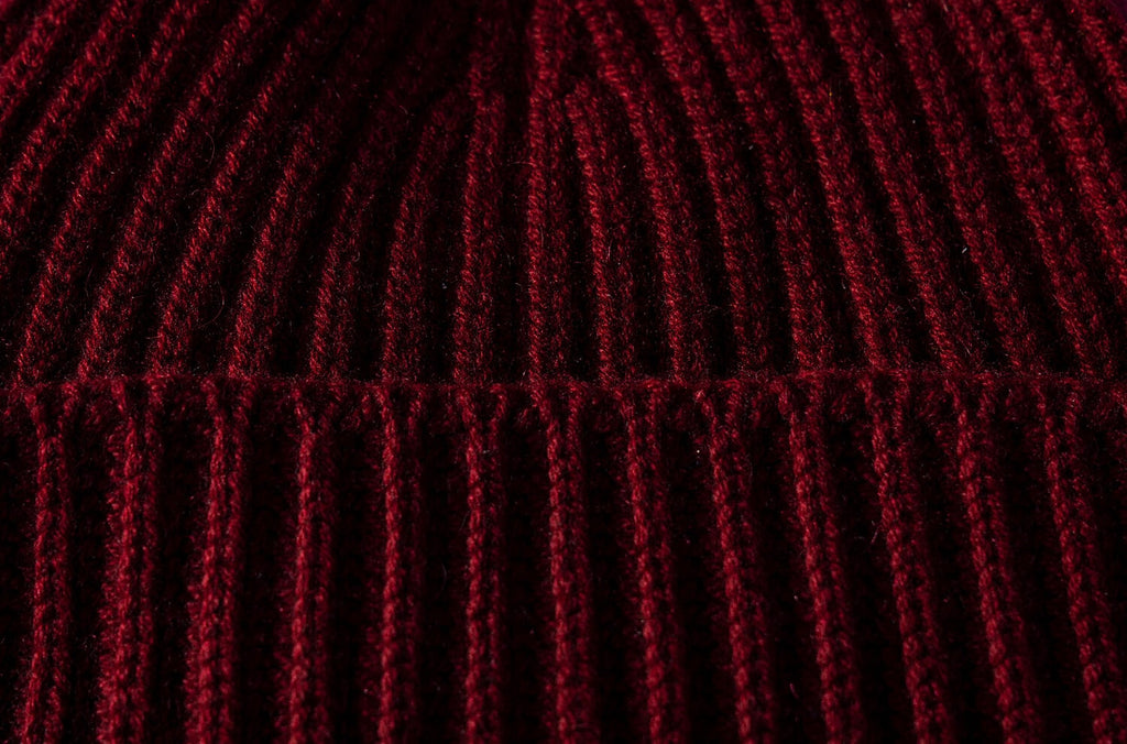 le-bonnet-burgundy-details